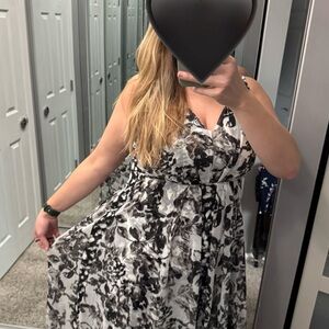 Simply Vera Vera Wang Black and White Floral Maxi Dress